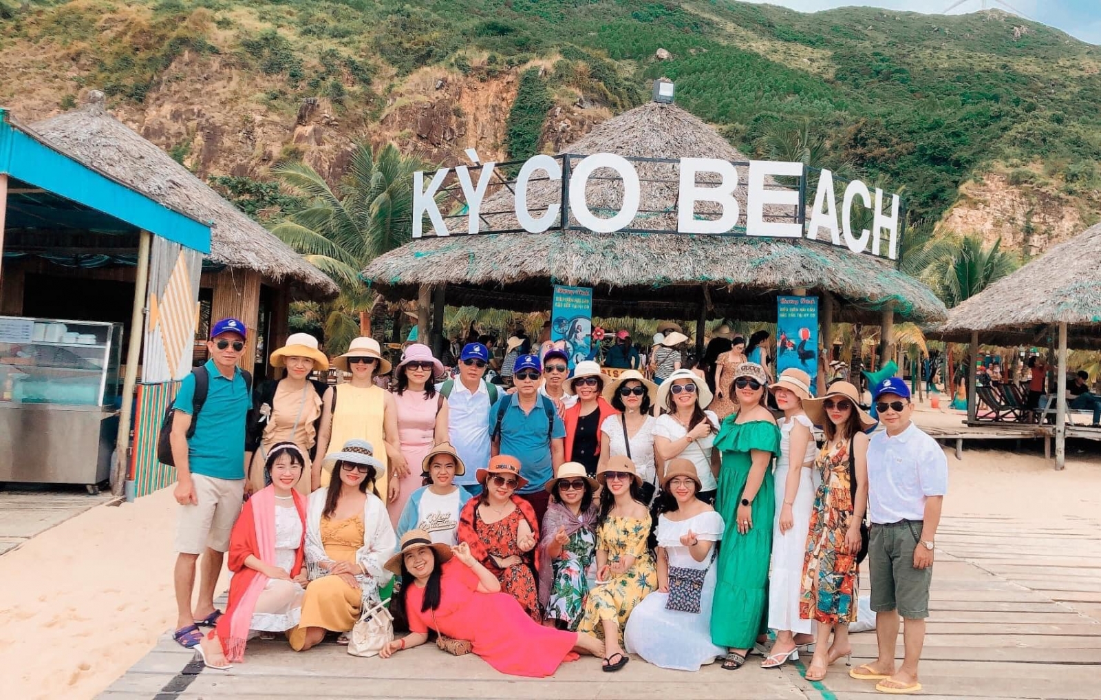 Tour 4 ngày 3 đệm quy nhơn - Kỳ Co - Eo Gió