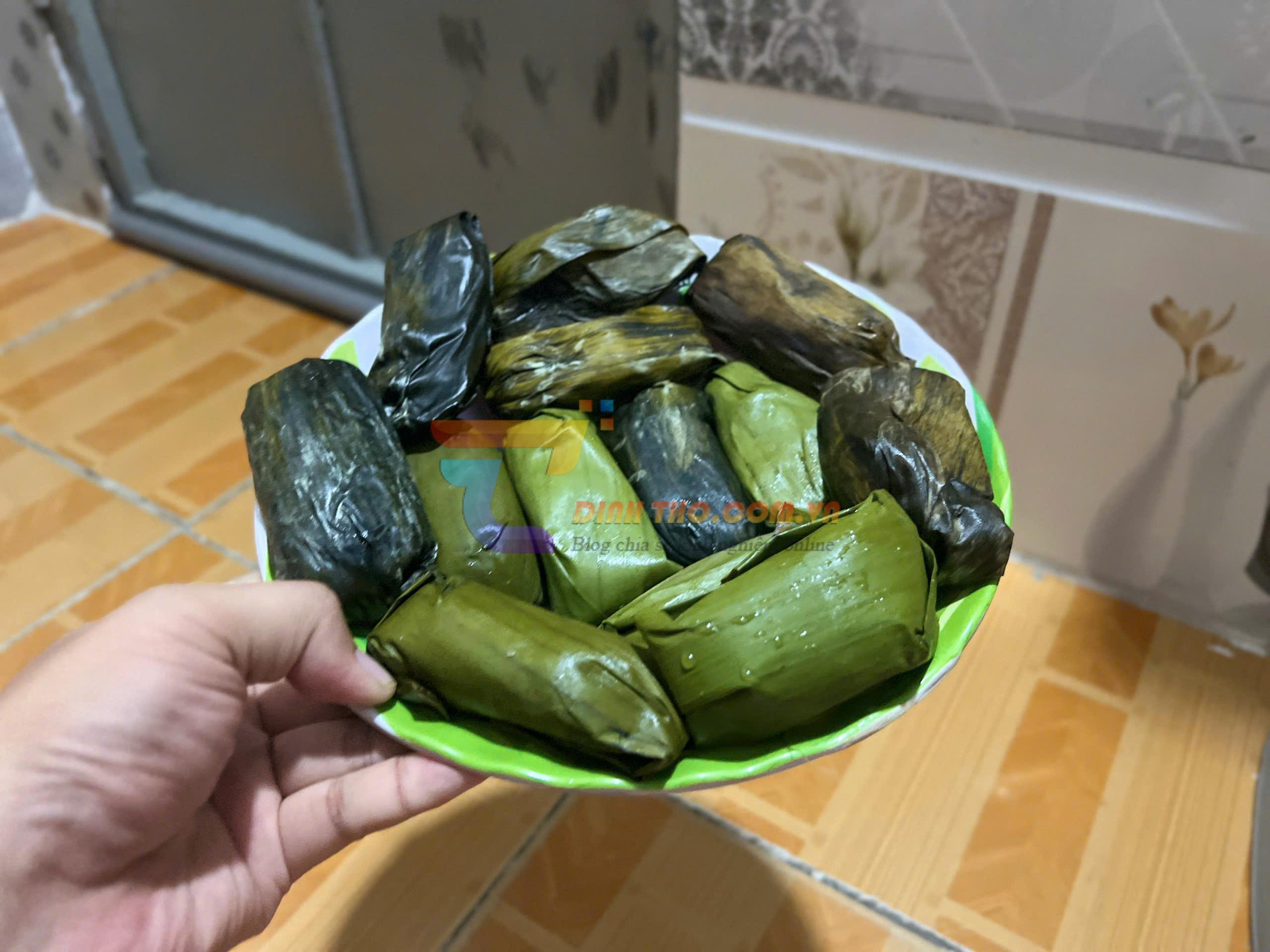 BÁNH ÍT LÁ GAI PHÚ YÊN